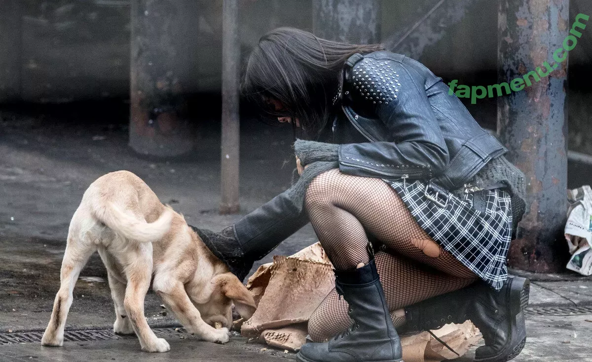 Diane Guerrero nude photo #0264 (dianeguerrero__ / dianexguerrero)