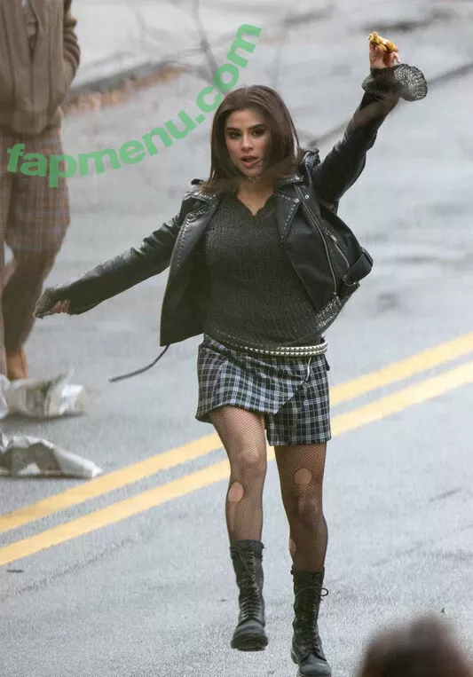 Diane Guerrero nude photo #0268 (dianeguerrero__ / dianexguerrero)