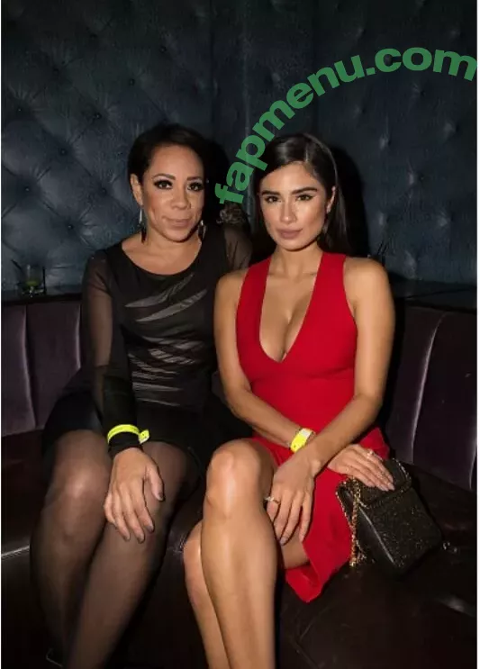 Diane Guerrero nude photo #0293 (dianeguerrero__ / dianexguerrero)