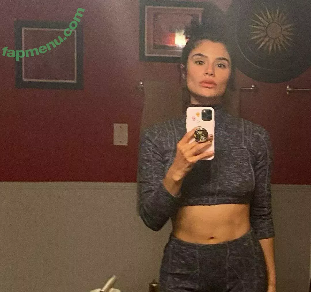 Diane Guerrero nude photo #0298 (dianeguerrero__ / dianexguerrero)