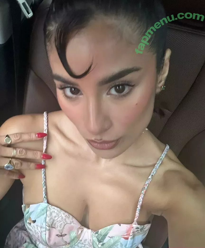 Diane Guerrero nude photo #0331 (dianeguerrero__ / dianexguerrero)