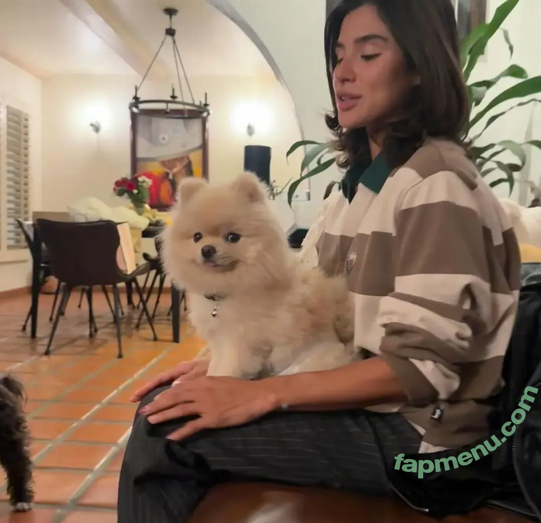 Diane Guerrero nude photo #0770 (dianeguerrero__ / dianexguerrero)