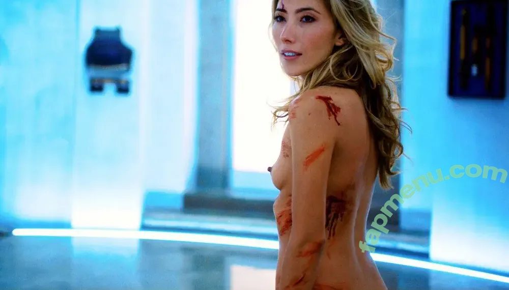 Dichen Lachman nude photo #0170 (dichenlachman)