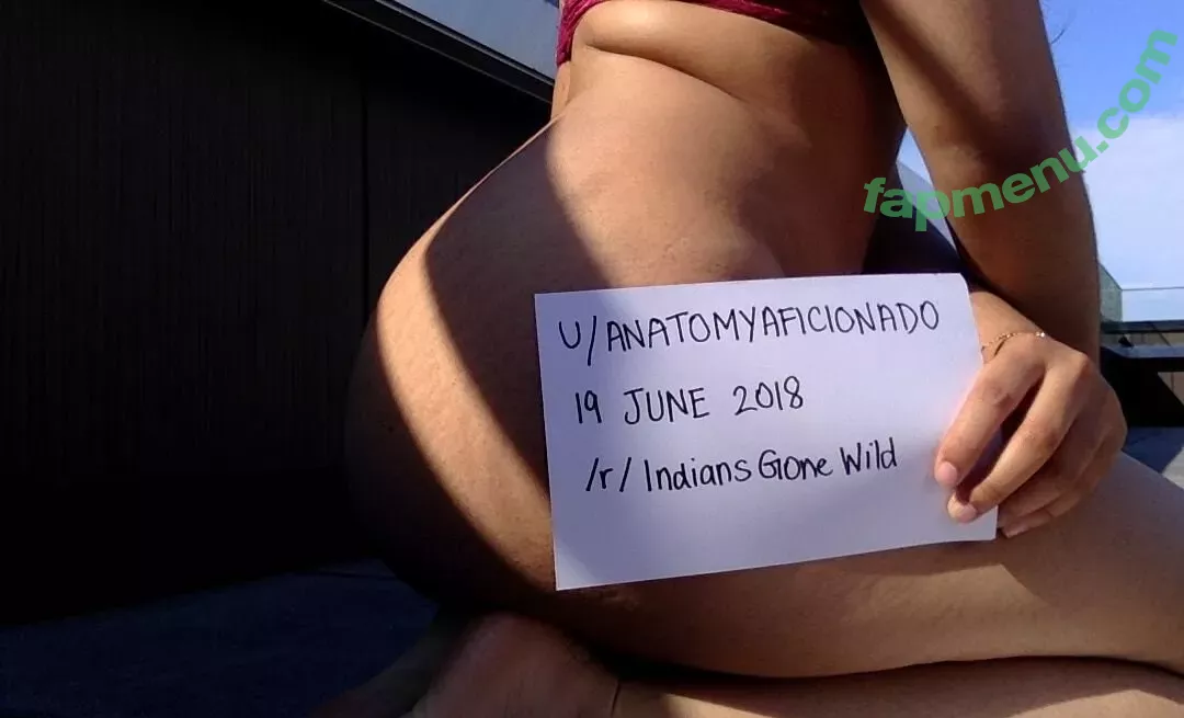 DidntSeeThatCumming_ nude photo #0003 (AnatomyAficionado / b00tyandbrains / didntseethatcumming)