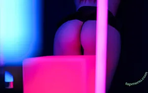 Die Mit Den Hunden / Lin / die_mit_den_hunden nude photo #0022