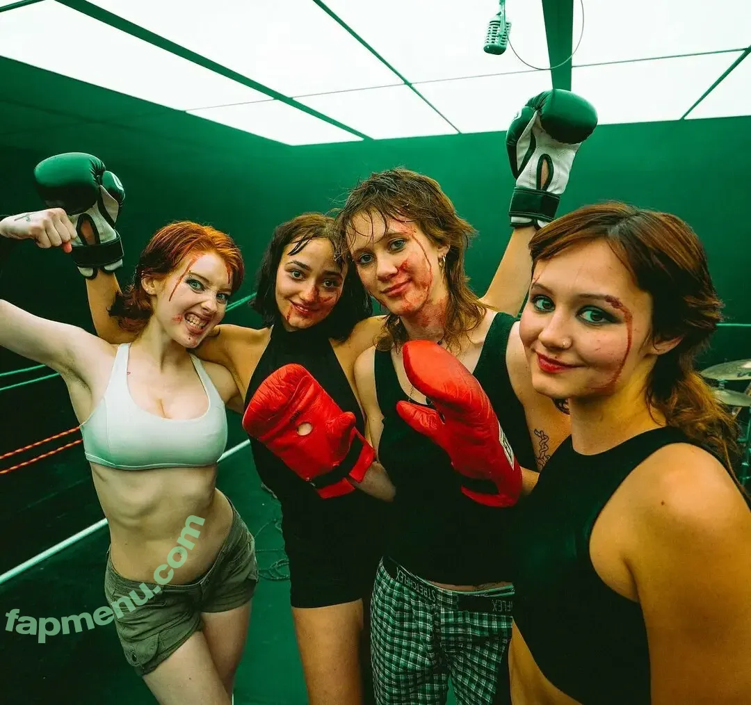 Die Spitz nude photo #0064 (diespitz)