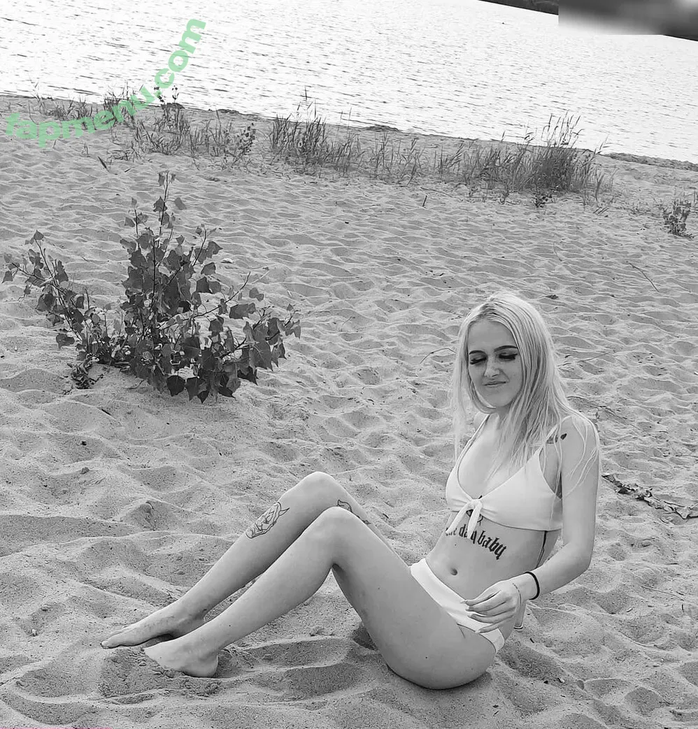 Dieamy nude photo #0021 (Dieamy_)