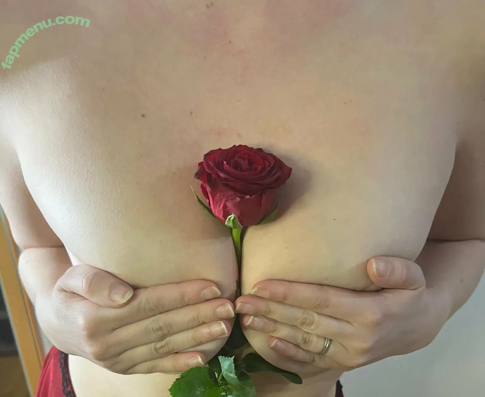diekleinelaura nude photo #0009 (diekleinee)