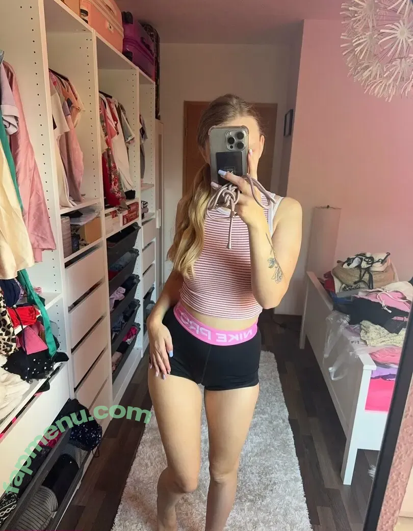 diemariechen nude photo #0016 (marie.chen_official)