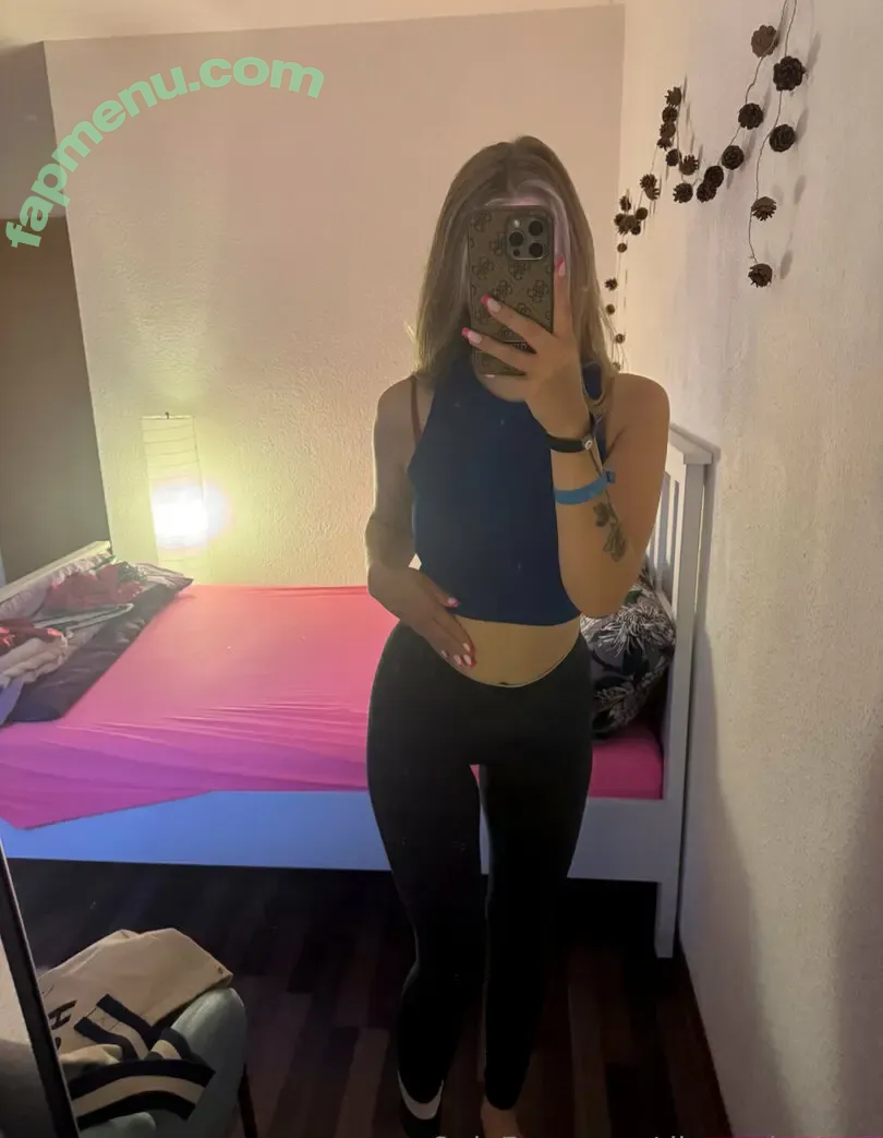 diemariechen nude photo #0041 (marie.chen_official)