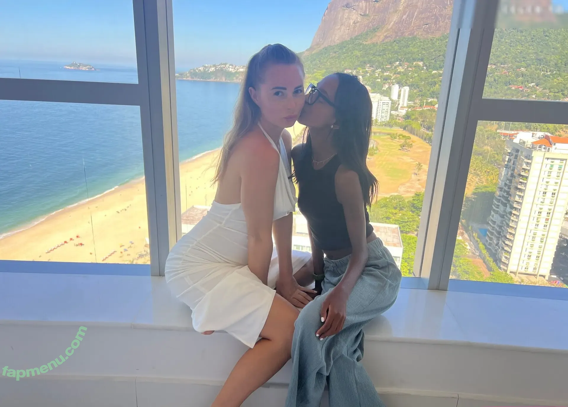 dieseeannikaaa nude photo #0038 (dieseeannikaaa)