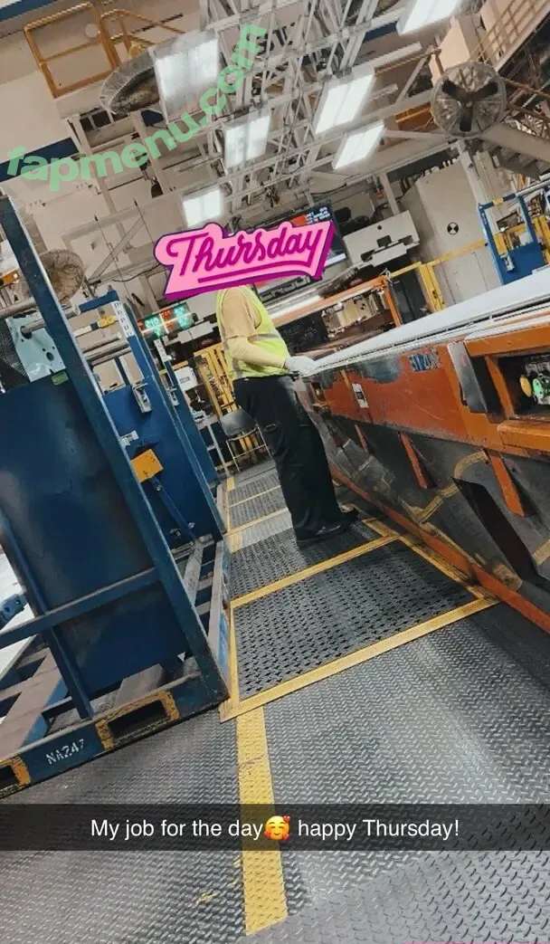 dieselbabee35 nude photo #0003 (dieselbabee35)