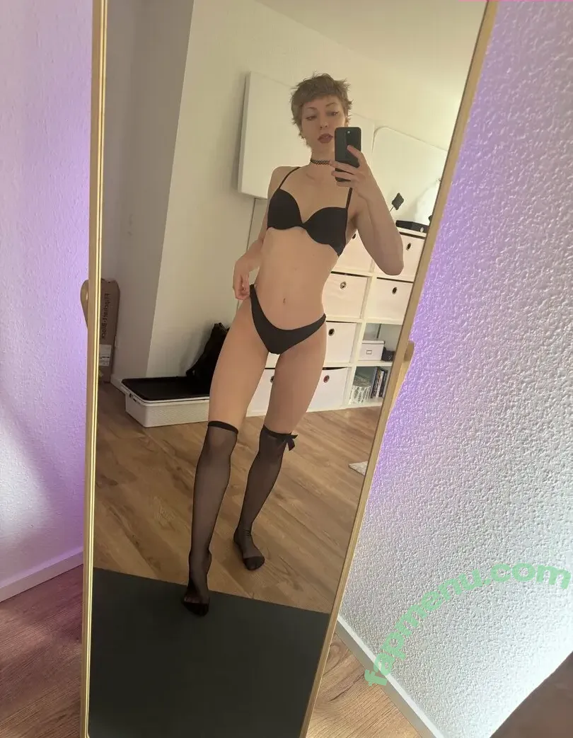 diewildeveganerin nude photo #0041 (diewildeveganerin)
