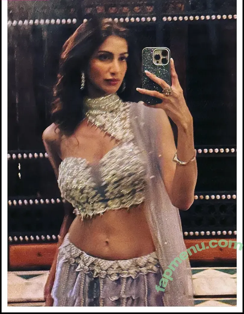 Diksha J Singh nude photo #0108 (dikshajsingh)