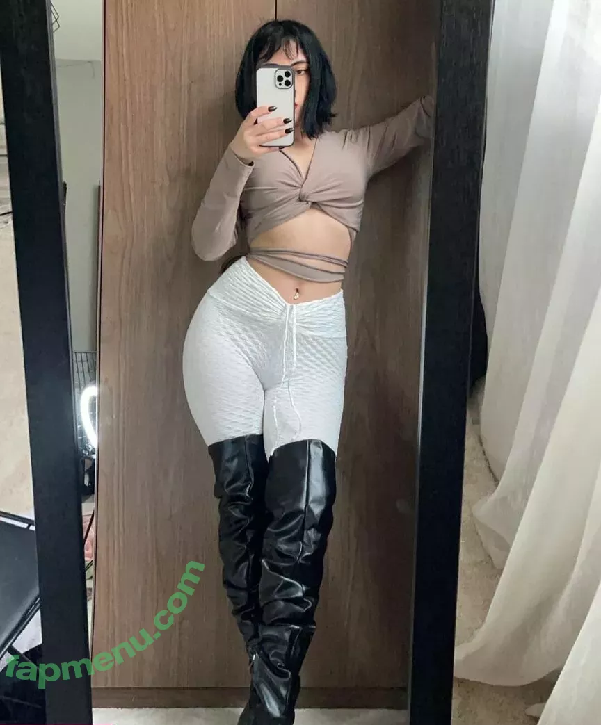 Dilan Dere nude photo #0482 (diddilala / dilanderea)