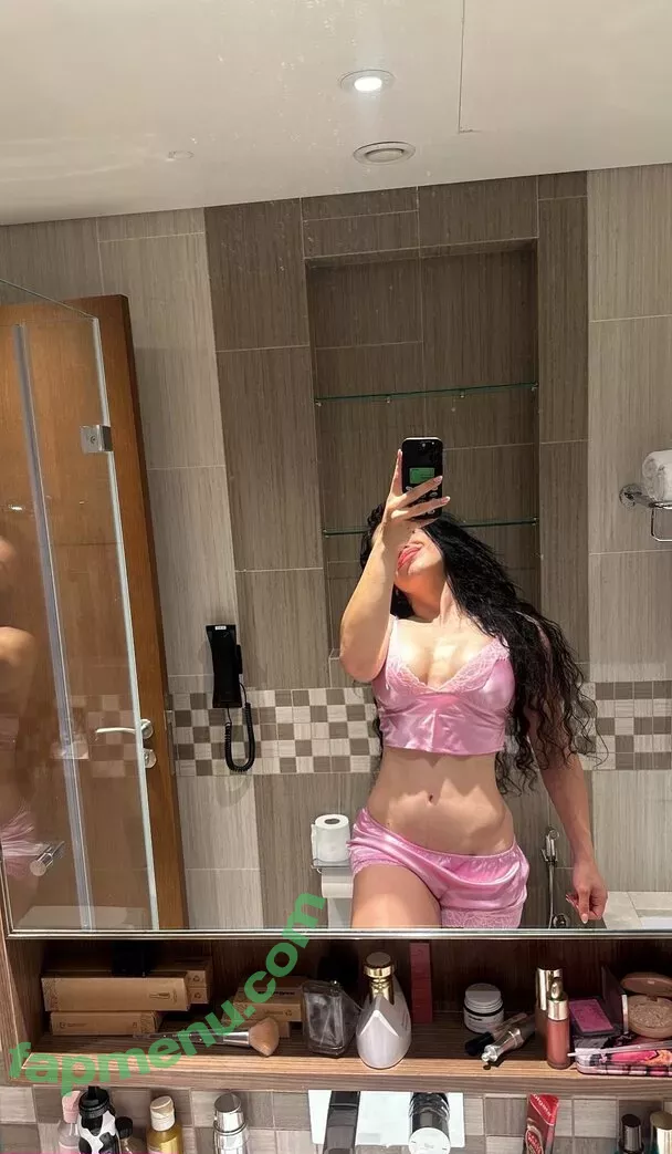 Dilara Deniz nude photo #0172 (ddilaradeniz / diilaraadnz)