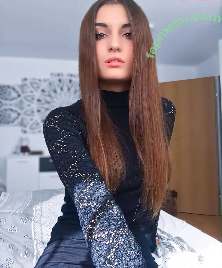 Dilara.ls nude photo #0020 (Dilara.ls)