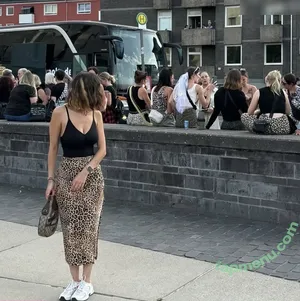  nude photo #0005