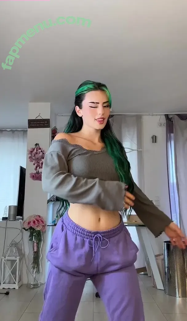 Dilaraa nude photo #0015 (Dilaraa.s / di1araa.s)
