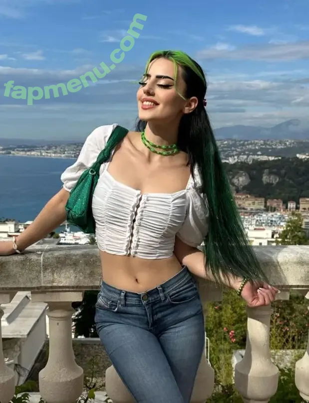 Dilaraa nude photo #0035 (Dilaraa.s / di1araa.s)