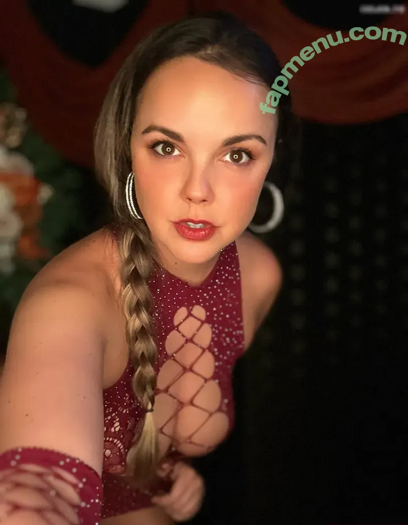 Dillion Harper nude photo #2597 (dillionharper / dillionharperexclusive_com)