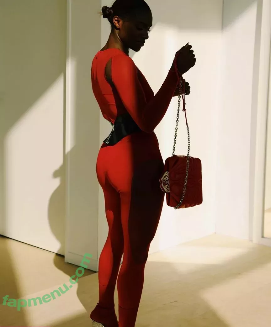 Dina Asher Smith nude photo #0041 (dinaashersmith)