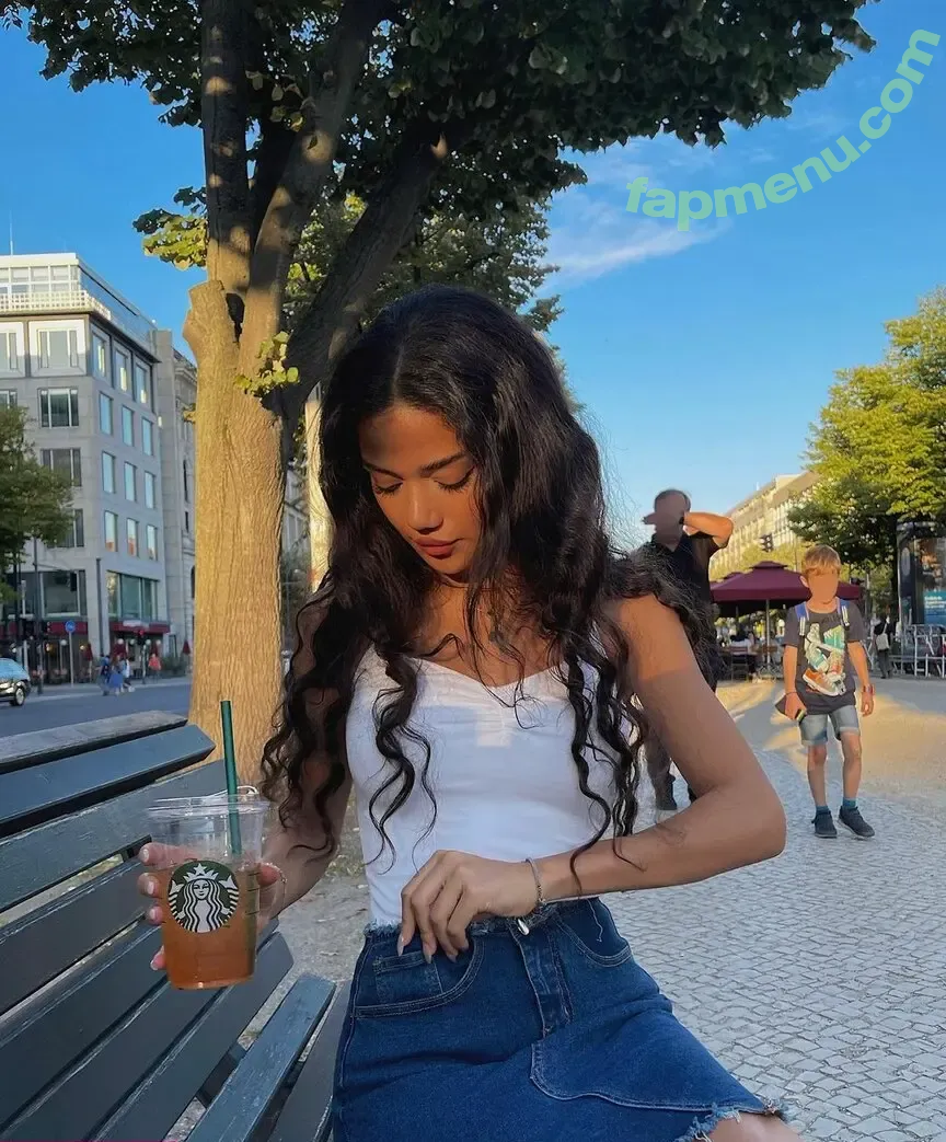 Dina Denoire nude photo #0021 (dinadenoire)