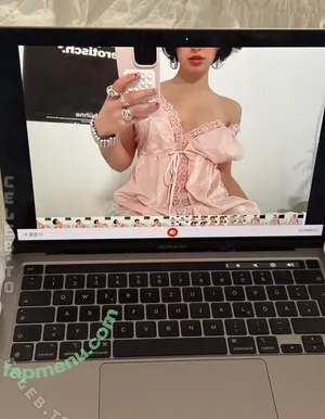 Dina Ratner / dinaratner / dinartnr nude photo #0042