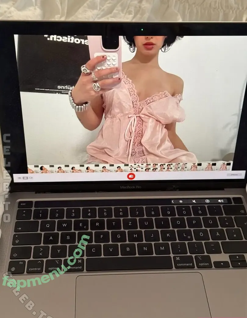 Dina Ratner nude photo #0042 (dinaratner / dinartnr)