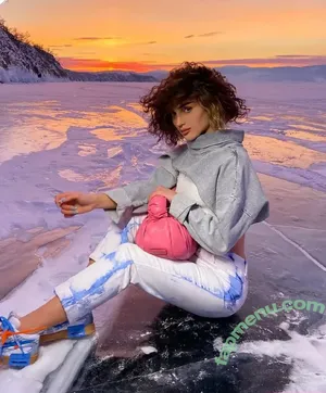 Dina Saeva / senoritasaeva nude photo #0544