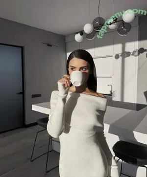 Dina Saeva / senoritasaeva nude photo #0636