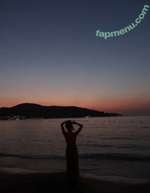 Dina Saeva / senoritasaeva nude photo #0669