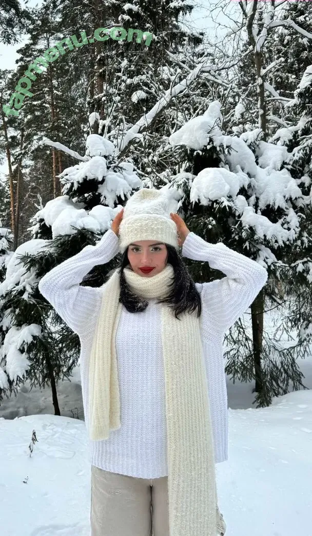 Dina Saeva nude photo #0175 (senoritasaeva)