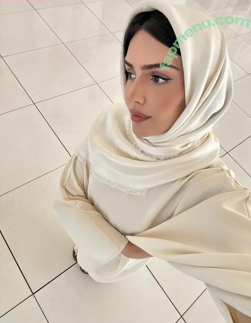 Dina Saeva nude photo #0265 (senoritasaeva)