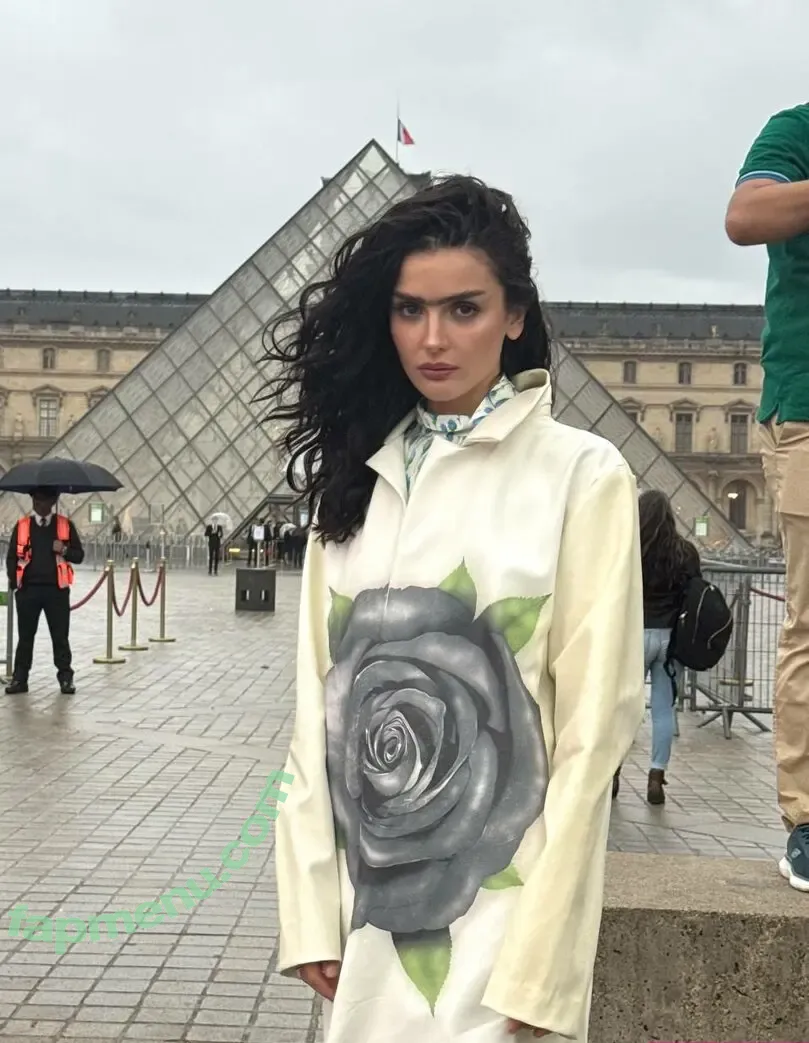 Dina Saeva nude photo #0280 (senoritasaeva)