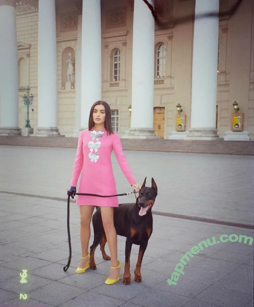 Dina Saeva nude photo #0312 (senoritasaeva)