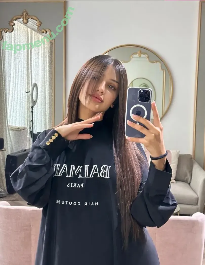 Dina Saeva nude photo #0353 (senoritasaeva)