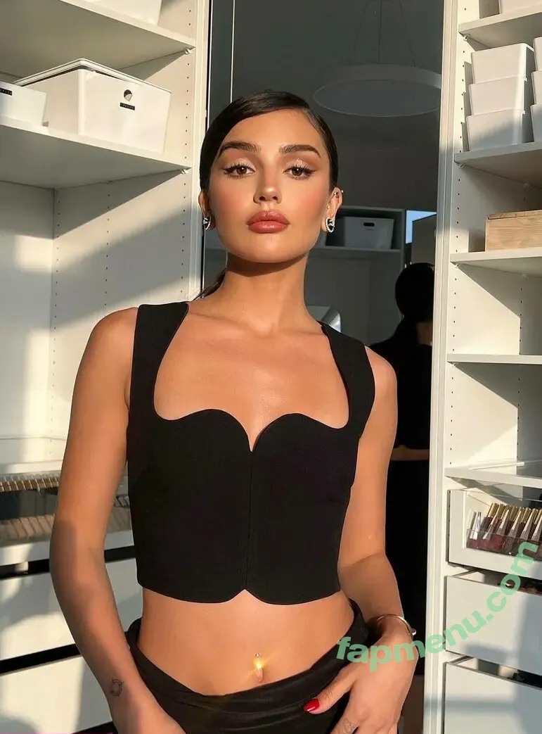 Dina Saeva nude photo #0358 (senoritasaeva)