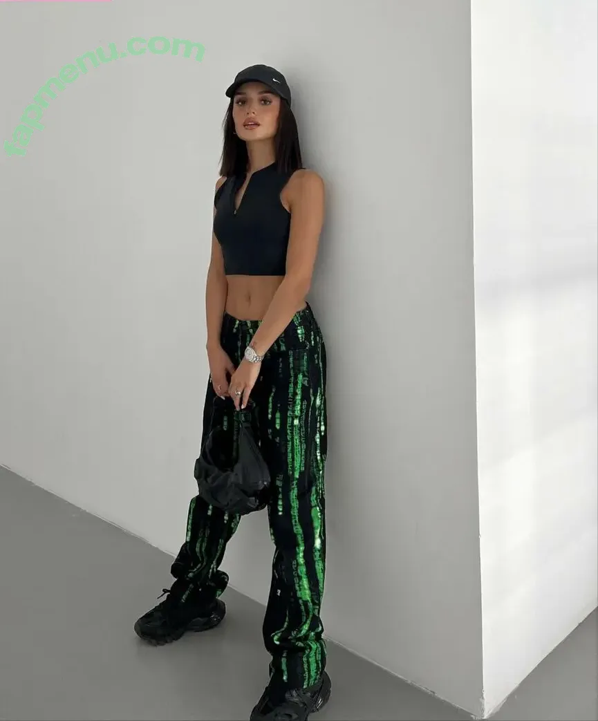 Dina Saeva nude photo #0379 (senoritasaeva)