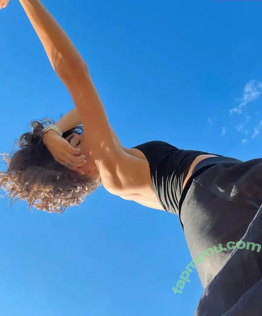 Dina Saeva nude photo #0385 (senoritasaeva)