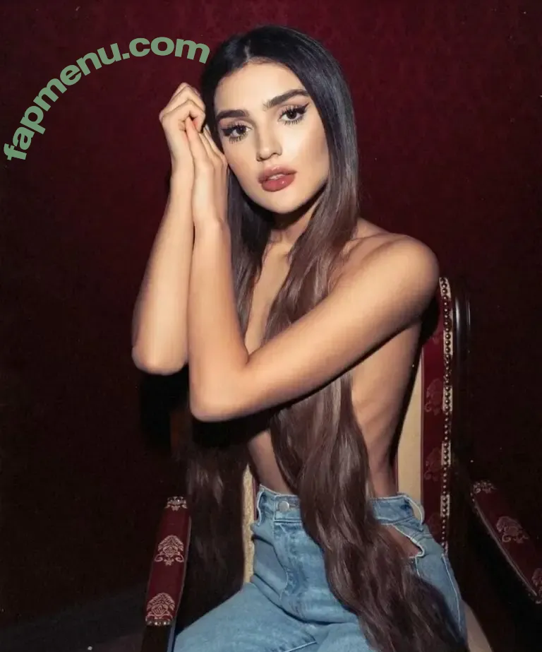 Dina Saeva nude photo #0388 (senoritasaeva)