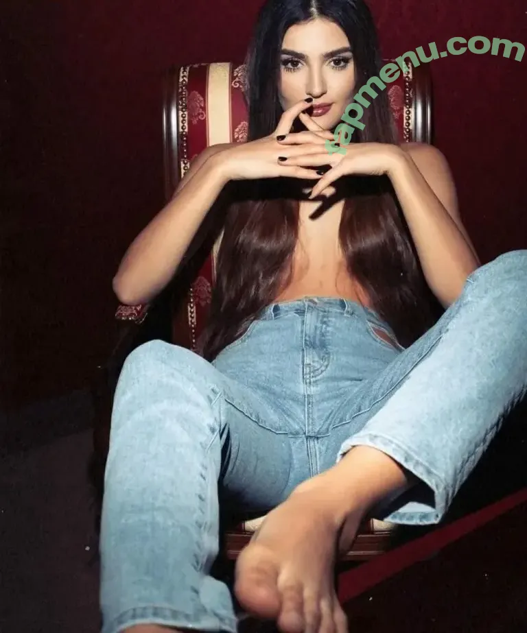 Dina Saeva nude photo #0389 (senoritasaeva)