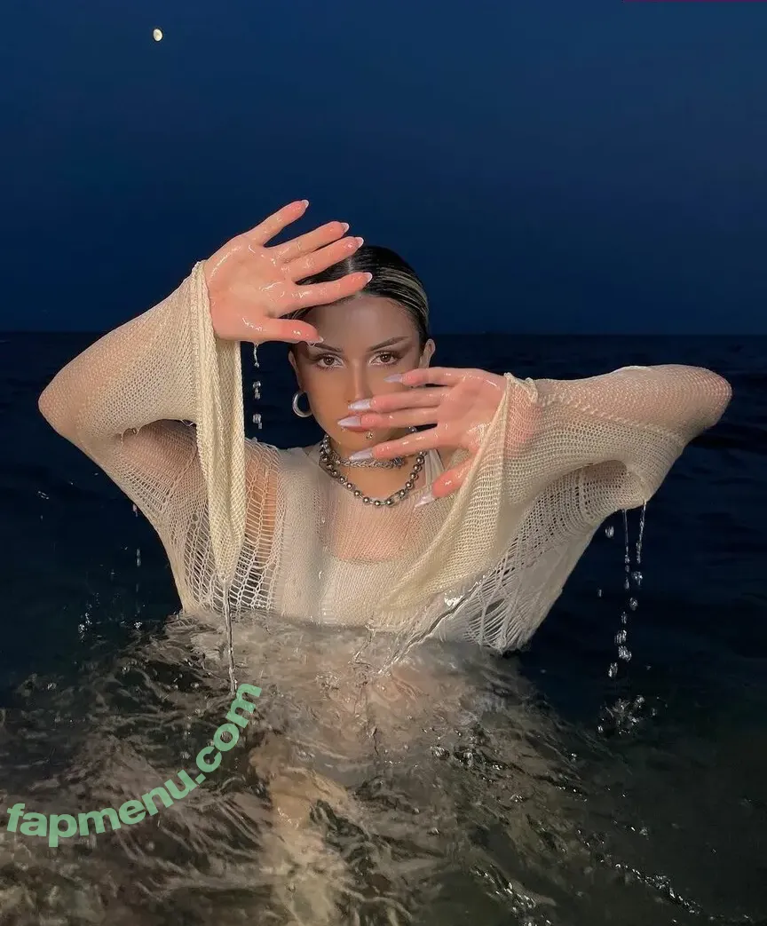 Dina Saeva nude photo #0438 (senoritasaeva)