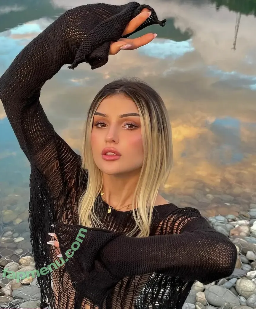 Dina Saeva nude photo #0445 (senoritasaeva)