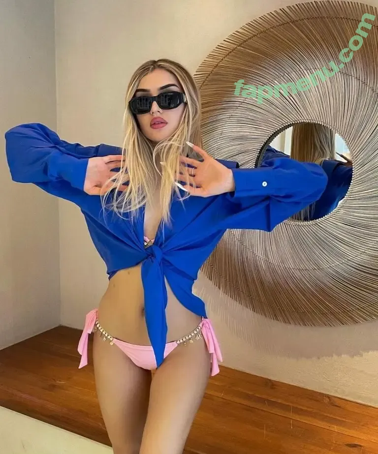 Dina Saeva nude photo #0496 (senoritasaeva)