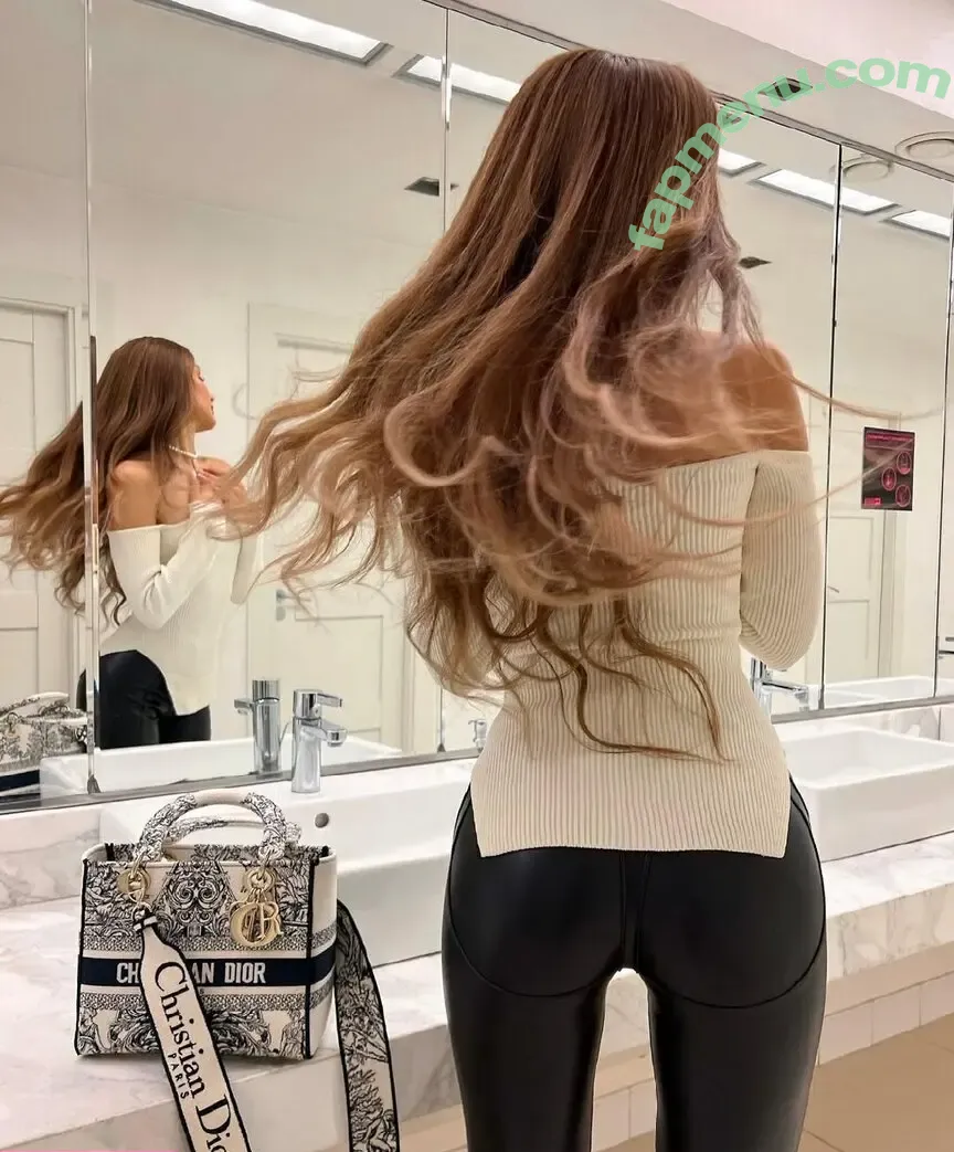 Dina Saeva nude photo #0580 (senoritasaeva)