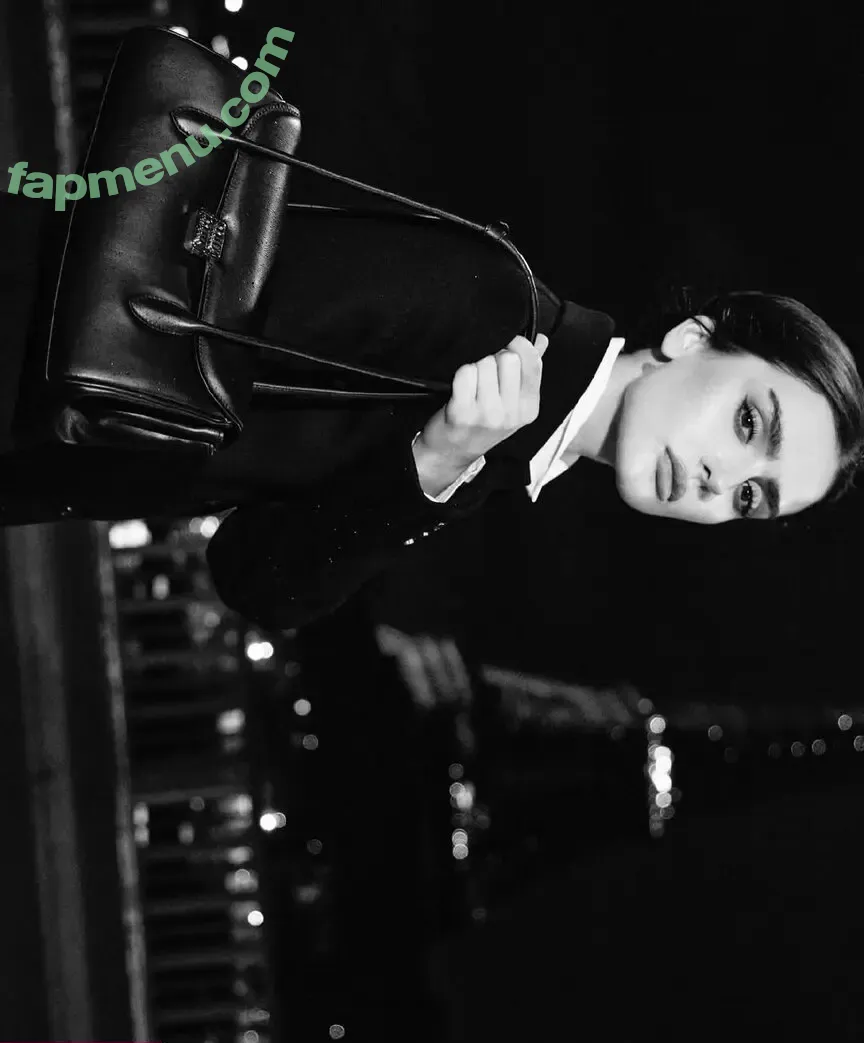 Dina Saeva nude photo #0590 (senoritasaeva)