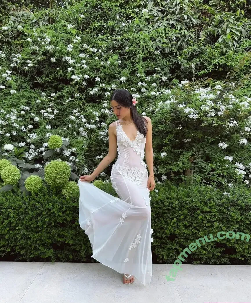 Dina Saeva nude photo #0596 (senoritasaeva)