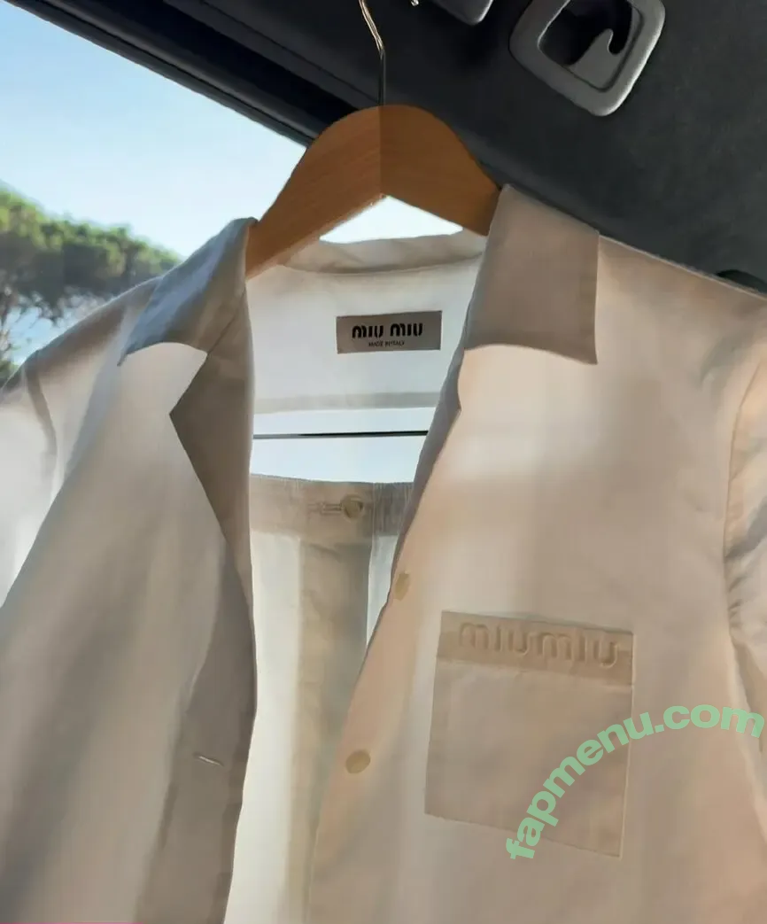 Dina Saeva nude photo #0617 (senoritasaeva)