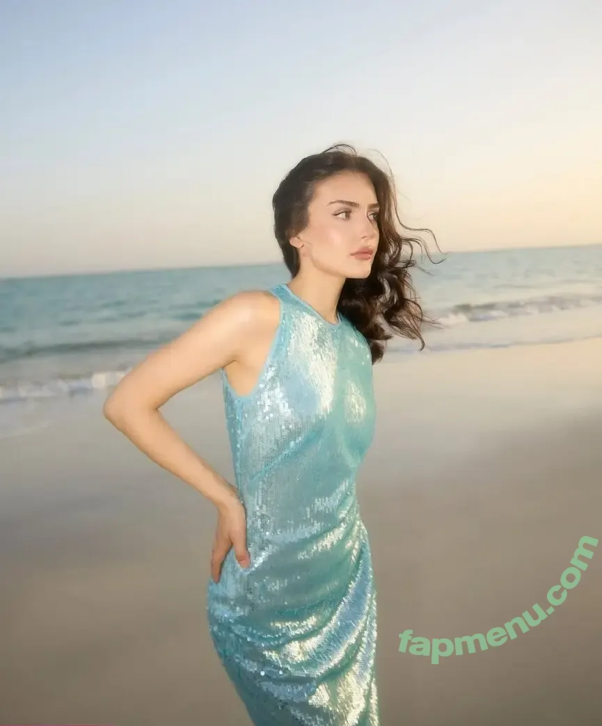 Dina Saeva nude photo #0619 (senoritasaeva)